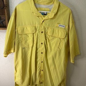 Magellan Outdoors Yellow Short Sleeve Shirt